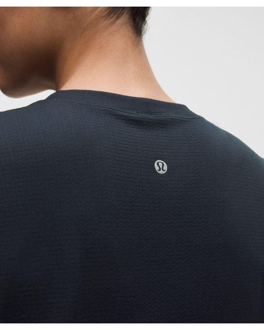 lululemon athletica Blue – Swiftly Relaxed Short-Sleeve Shirt Hip Length Fit – – Size 4