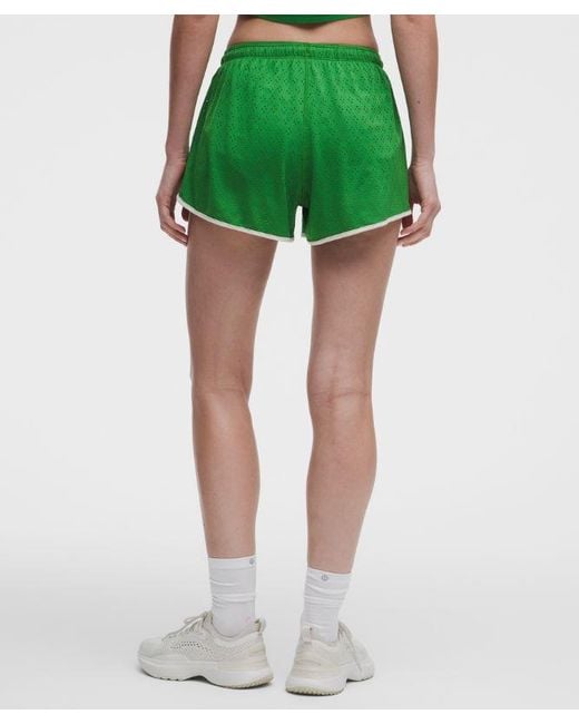 lululemon athletica Green – Swiftly Mid-Rise Shorts – 3" – – Size 14