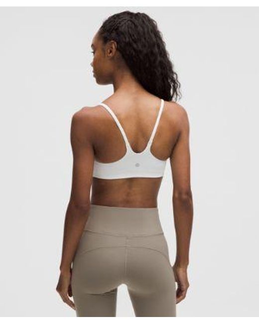 lululemon athletica Gray Wunder Train Strappy Racer Bra
