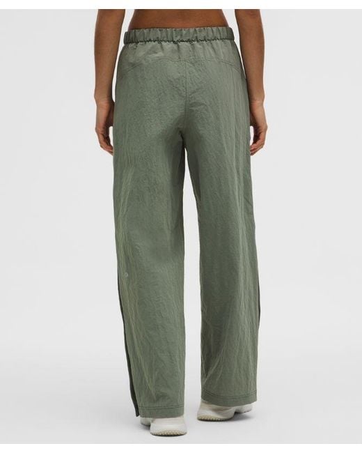 lululemon athletica Green – Crinkle Nylon Mid-Rise Track Pants Wordmark – –