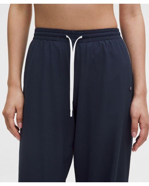 lululemon athletica Blue – Court Rival Wide-Leg Track Pants Regular – – Size 4