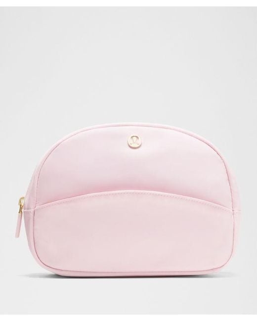 lululemon athletica Pink – City Essentials Pouch Bag 4L –