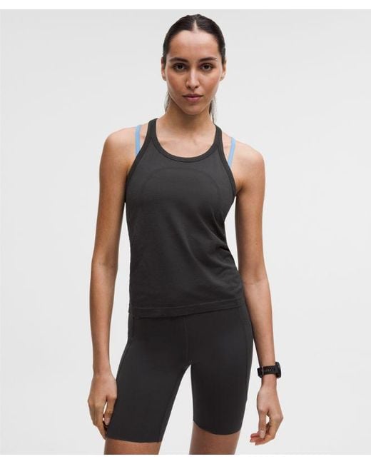 lululemon athletica Black – Swiftly Tech Round-Neck Racerback Tank Top 2.4 Waist Length – – Size 4