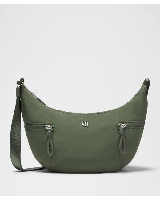 lululemon athletica Green – Small Slouchy Sling Bag 3L –