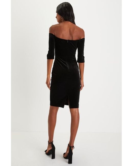 Lulus Black Girl Can'T Help It Velvet Off-The-Shoulder Midi Dress