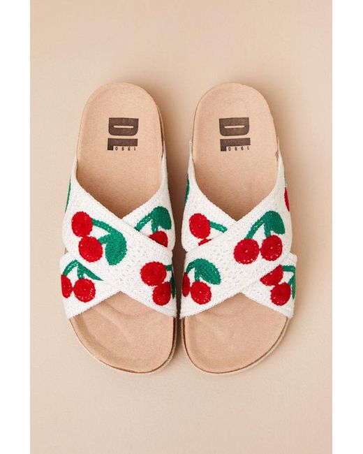 Chinese Laundry Tacoma Natural Cherry Crochet Espadrille Slide Sandals