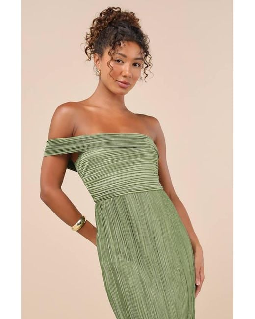 Lulus Green Poised Performance Plisse One-Shoulder Maxi Dress