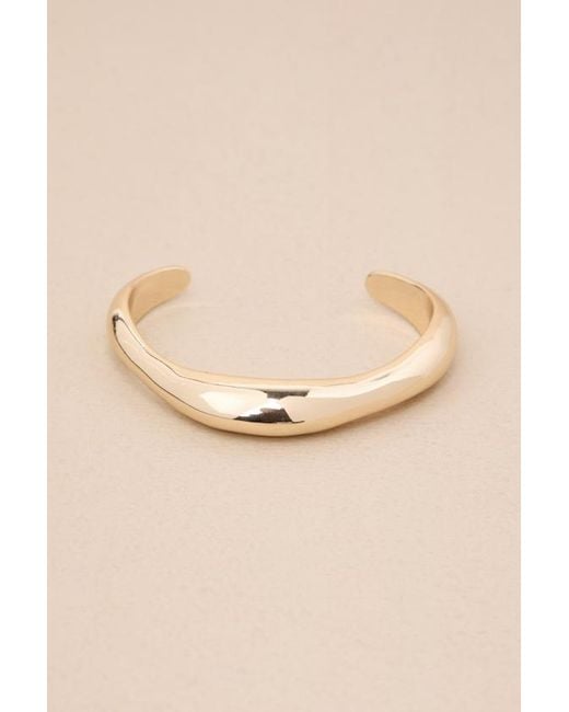 Lulus Brown Glowing Always Wavy Bangle Bracelet