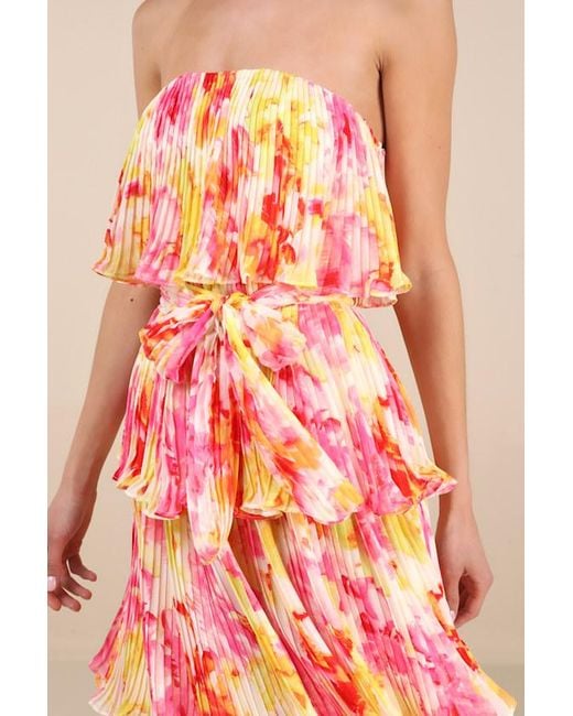 Lulus Pink Nessa And Abstract Plisse Tiered Midi Dress