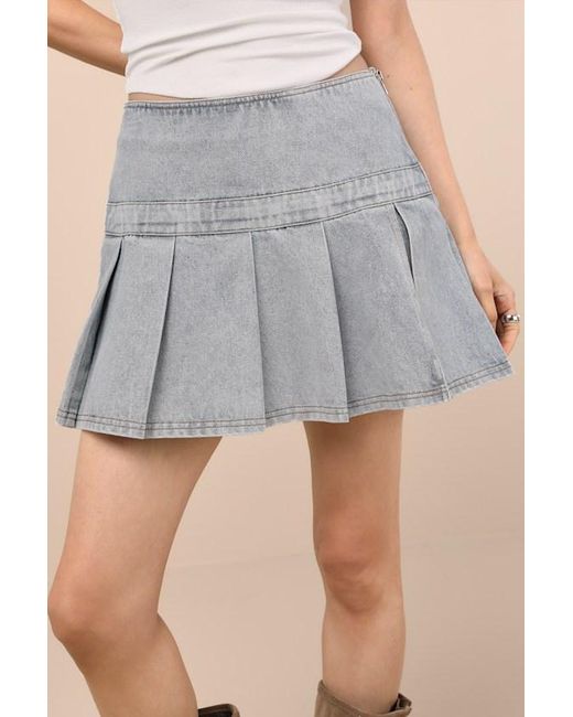 Lulus Natural Khine Light Wash Denim Pleated Low-Rise Mini Skirt