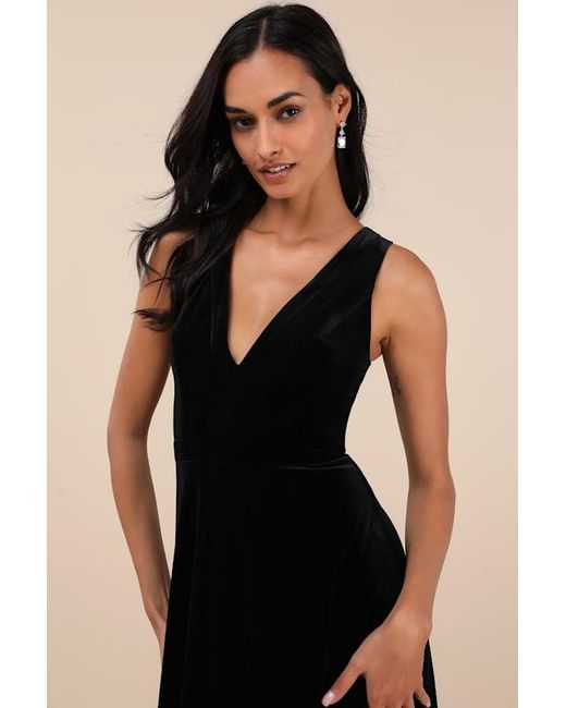 Lulus Black Beautiful Night Velvet Sleeveless Maxi Dress