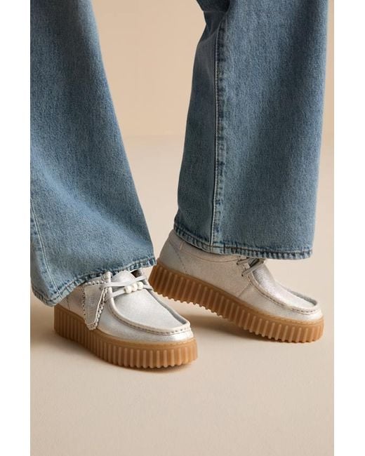 Clarks Natural Torhill Bee Suede Leather Flatform Lace-Up Loafers