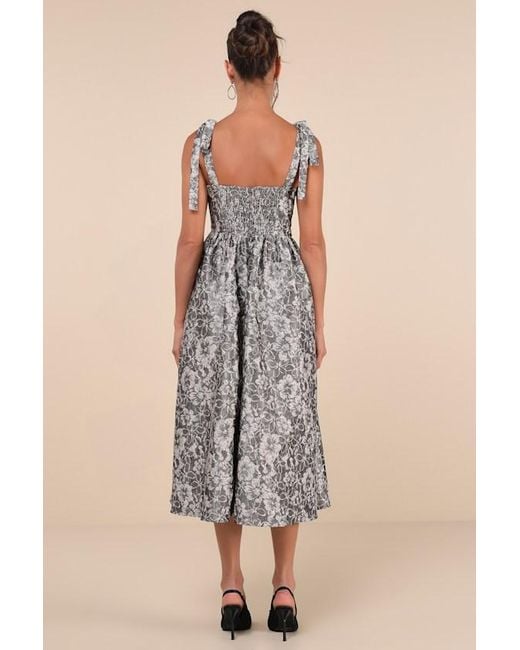 Lulus Gray Successfully Chic Jacquard Pleated Tie-Strap Midi Dress