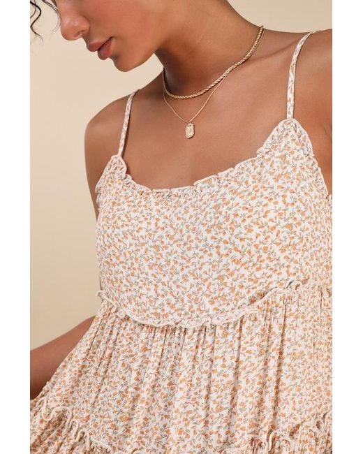 Lulus Natural Sitting