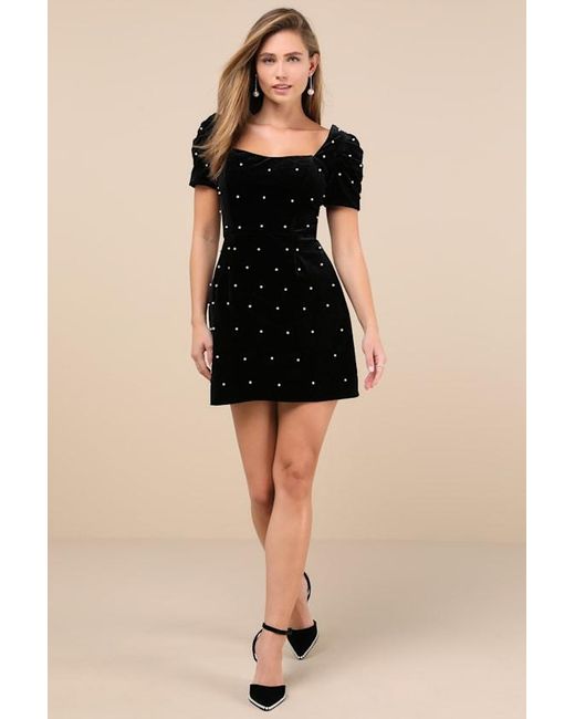 Lulus Luxe Possibilities Velvet Pearl Mini Dress in Black | Lyst