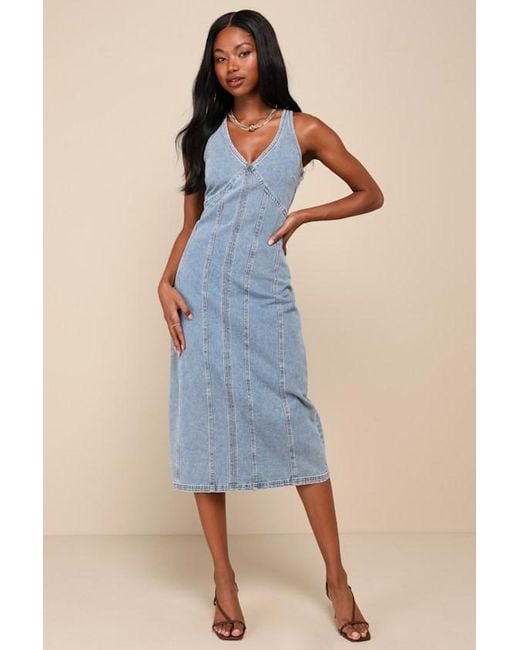 Lulus Covetable Sweetie Medium Wash Denim Sleeveless Midi Dress in Blue Lyst UK