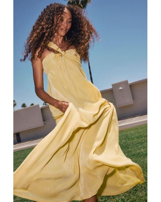Lulus Yellow Georgianna Plisse Maxi Dress