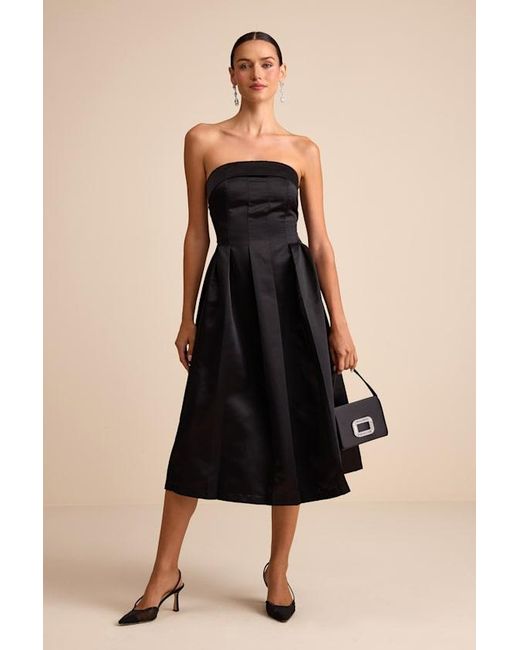 Lulus Black Indaya Satin Seamed Pleated Strapless Midi Dress