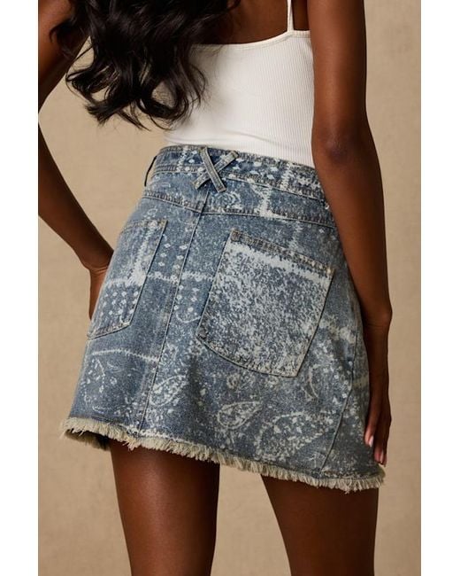 Lulus Blue Hayzel Light Wash Denim Button-Front Mini Skirt
