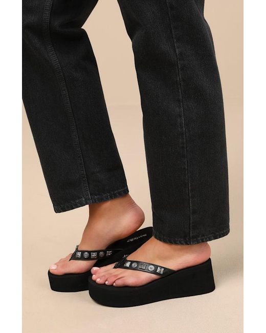 Seychelles Black Skyscraper Studded Platform Thong Sandals
