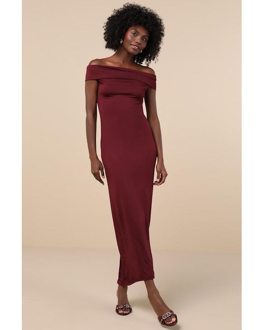 Nia Clara Plum Off The Shoulder Column Dress in Red Lyst UK