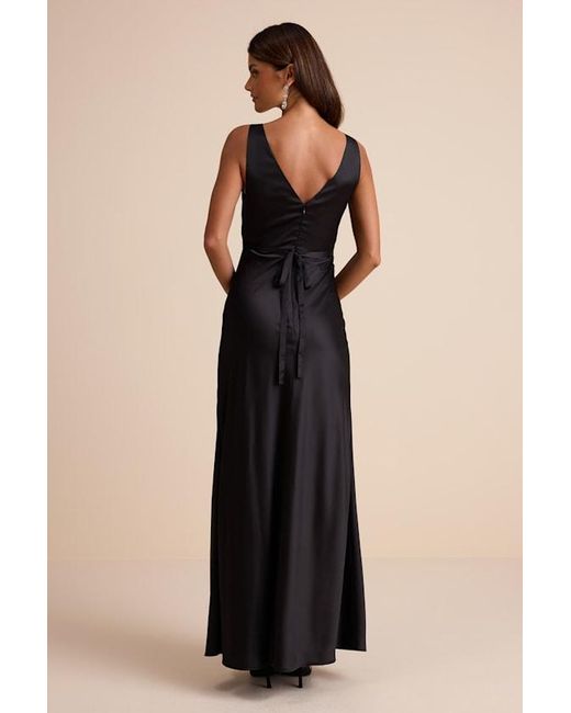 chinese dress ladies Lulus NYRA Lace Ruffle Maxi Dress for Women Elegant Long Formal Dress with  Flutter Sleeves and Tiered A-Line Skirt Lace Evening Gown for Fall and  Winter Events Black at Amazon Women's Clothing