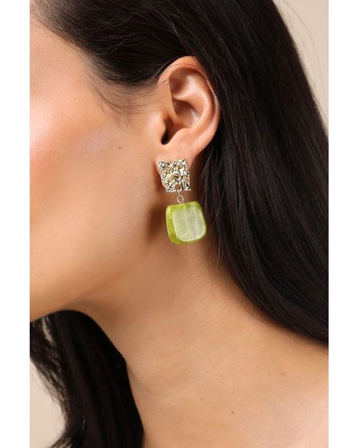 Lulus Yellow Justus Hammered Stone Square Drop Earrings