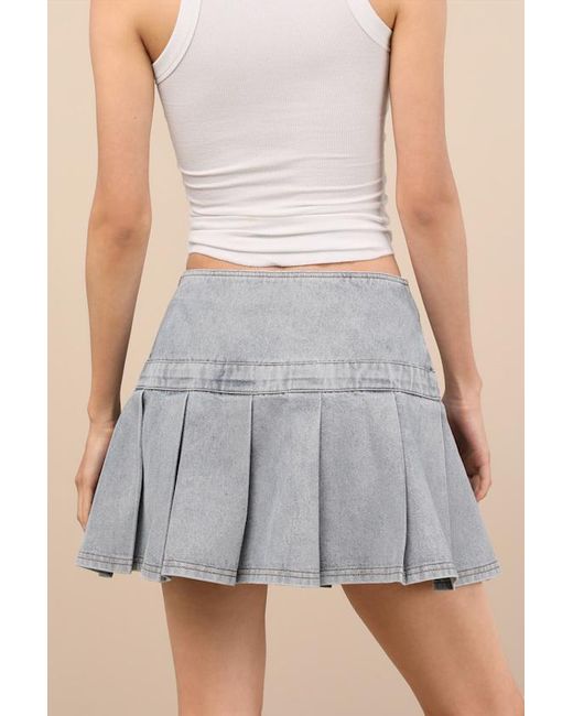 Lulus Natural Khine Light Wash Denim Pleated Low-Rise Mini Skirt
