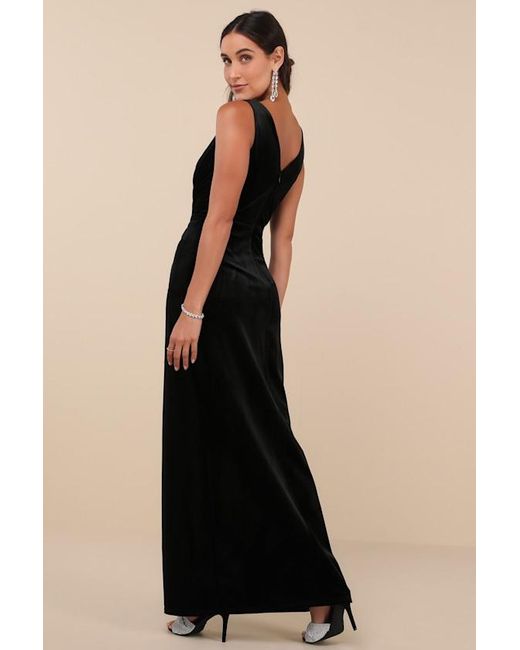 Lulus Natural Beautiful Evenings Velvet Twist-Front Maxi Dress