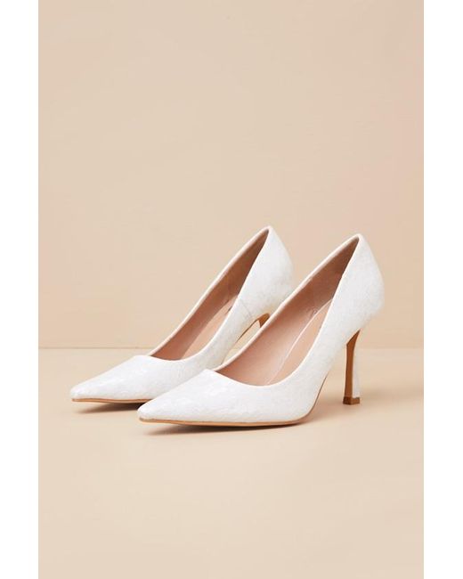 Lulus Natural Hellene Lace Pointed-Toe Pumps