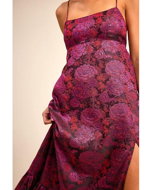 Lulus Jasiel Jacquard Lace-Up Tiered Maxi Dress