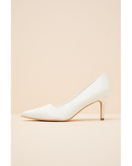 Lulus Natural Salone Satin Jacquard Pointed-Toe Pumps