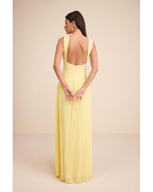 Lulus Kelina Pleated Drop Waist Maxi Dress in Natural | Lyst Lulus Kelina Pleated Drop Waist Maxi Dress in Natural | Lyst