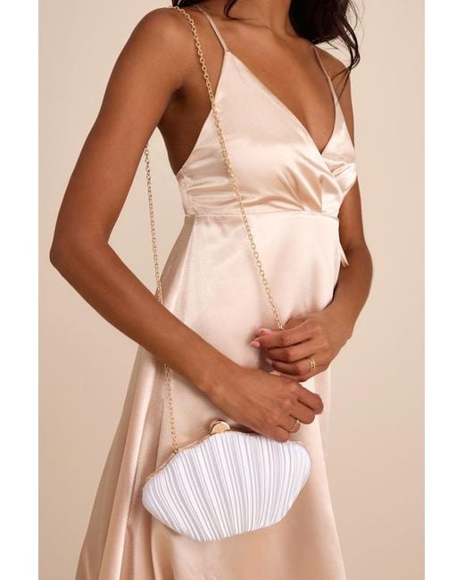 Lulus Natural Divan Pleated Satin Seashell Clutch