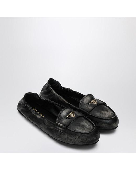 シューズ・サンダルその他 Prada Black moccasin in vintage-effect nappa leather Prada Vintage Effect Nappa Leather Moccasins For in Black | Lyst