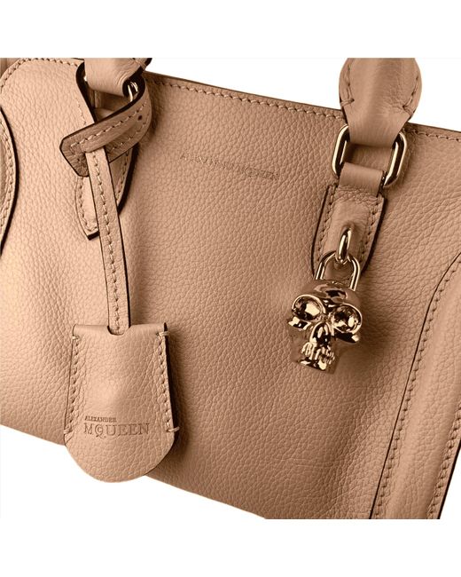 Alexander mcqueen skull store padlock bag
