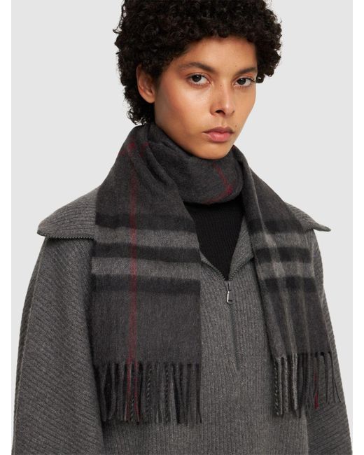 Charcoal burberry scarf hotsell