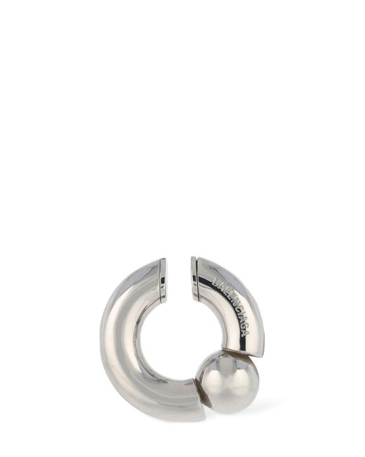 Ear cuff de latón Balenciaga de color Metallic