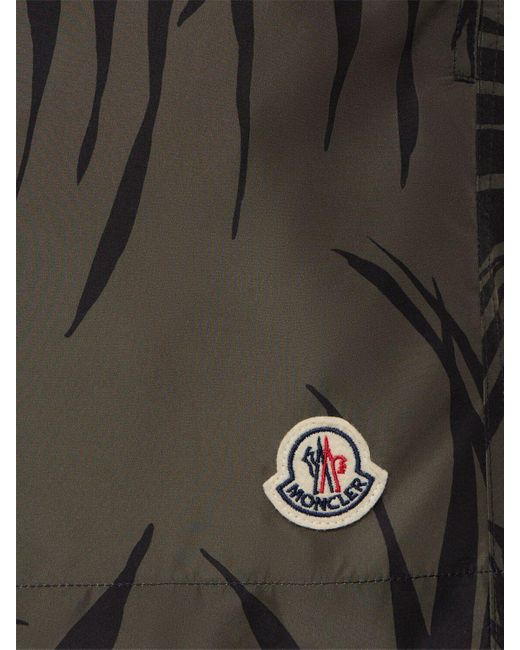 Printed tech swim shorts Moncler pour homme en coloris Gray