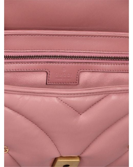 Bolso de hombro pequeño gg marmont de piel Gucci de color Pink