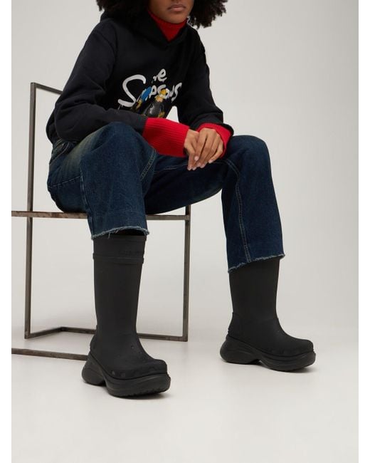 balenciaga crocs black