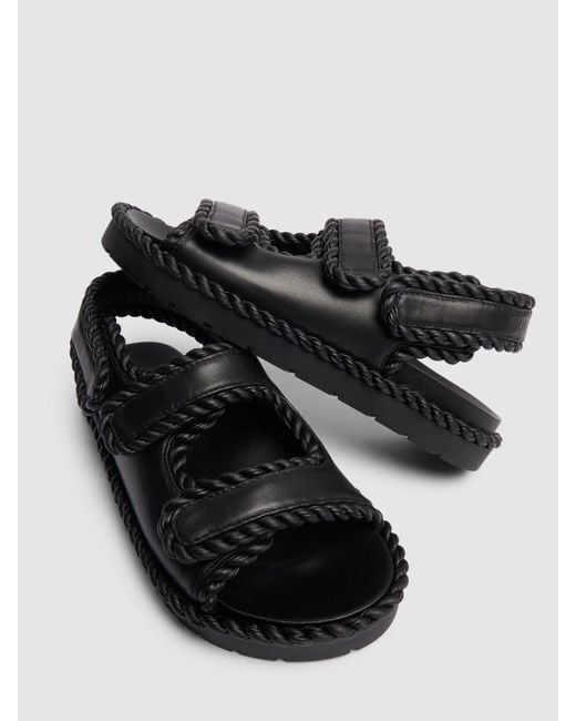 Sandales plates en cuir jack 45 mm Bottega Veneta en coloris Black