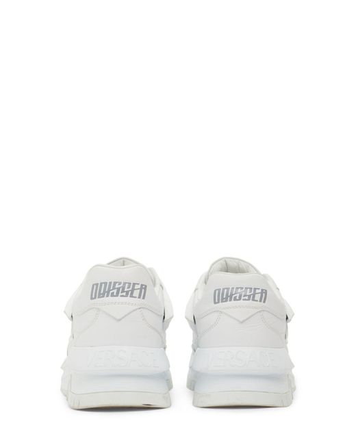 Sneakers en cuir Versace pour homme en coloris White