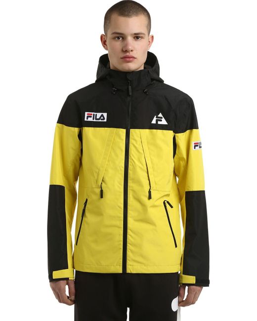 fila yellow jacket