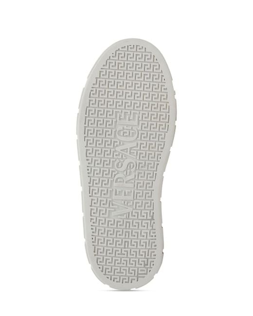 Versace White Sneakers mit Greca-Stickerei