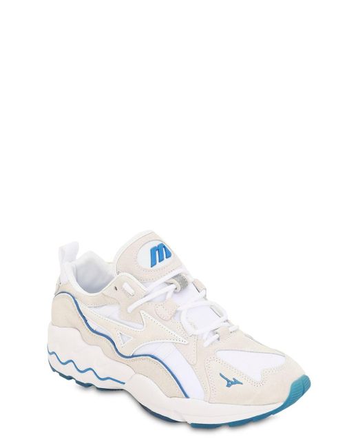 wave rider sneakers