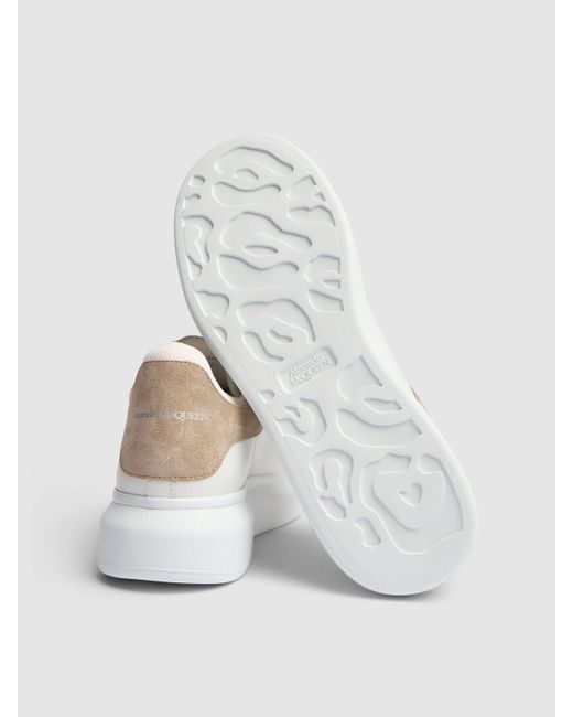 Sneakers oversized de piel mm Alexander McQueen de hombre de color White