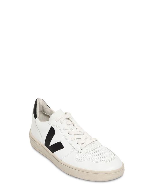 vejas all white