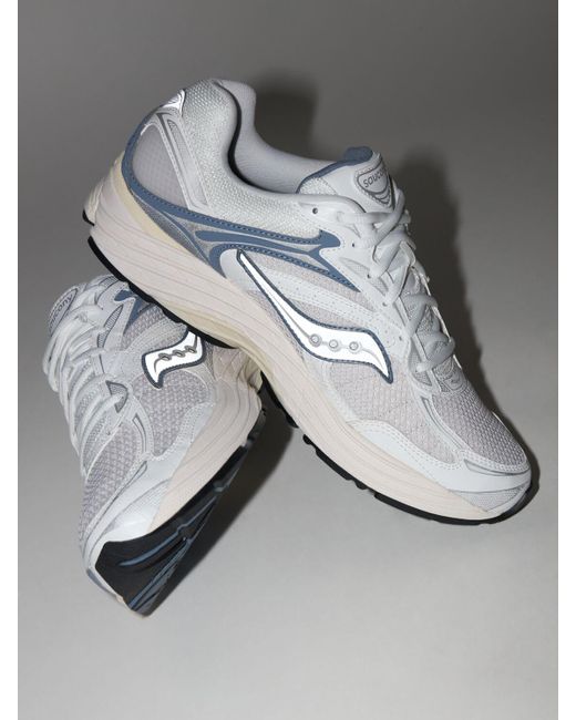 Uomo Sneakers Progrid Omni 9 di Saucony in White