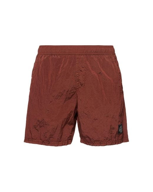 メンズ Stone Island Logo Patch Shorts Red